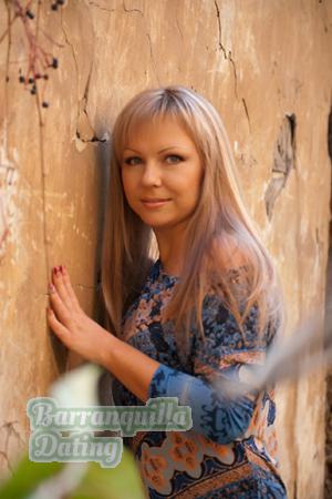 143500 - Natalia Age: 35 - Ukraine