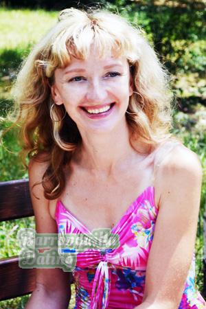 144212 - Marina Age: 38 - Ukraine