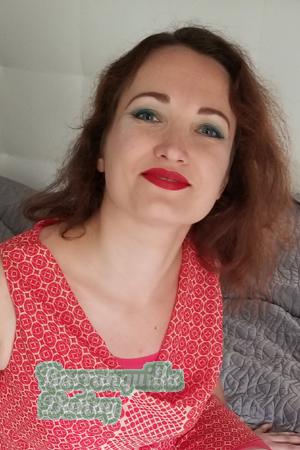 153391 - Ekaterina Age: 37 - Ukraine