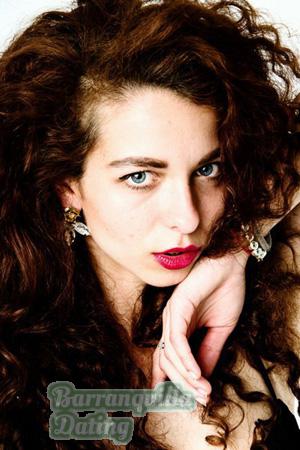 165306 - Elena Age: 31 - Ukraine