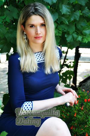 168390 - Elena Age: 42 - Ukraine