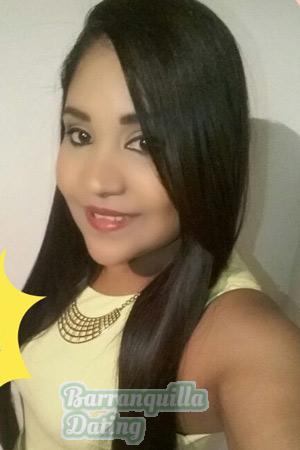 176261 - Joselin Age: 34 - Colombia