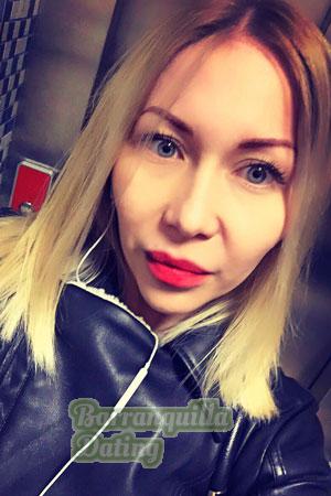 179566 - Liana Age: 34 - Russia