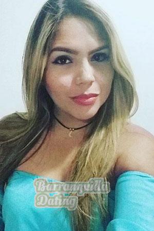 182423 - Stephanie Age: 34 - Colombia