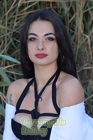 183247 - Alina Age: 27 - Russia