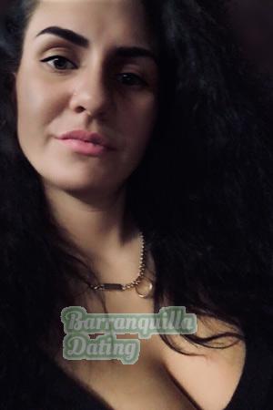 183722 - Elena Age: 32 - Russia