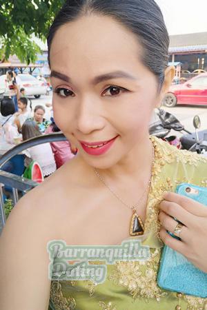 185046 - Kamonwan Age: 49 - Thailand