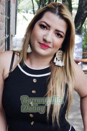 186686 - Guissela Age: 39 - Colombia