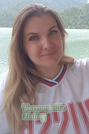 188520 - Elena Age: 39 - Russia