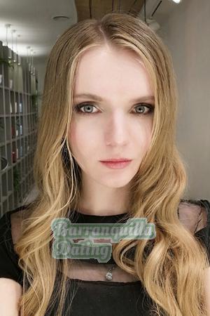 189786 - Natalia Age: 30 - Russia