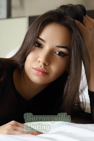 192642 - Aigul Age: 27 - Russia