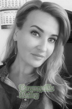 193112 - Julia Age: 40 - Russia