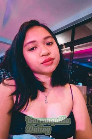 197562 - Lani Age: 25 - Philippines