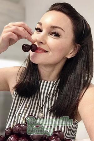 199470 - Svetlana Age: 51 - Ukraine