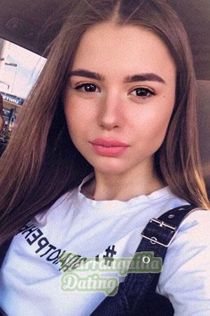 199598 - Darya Age: 19 - Belarus