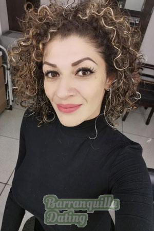 199851 - Marjorie Age: 39 - Costa Rica