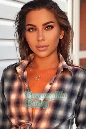 199989 - Evgeniya Age: 25 - Russia