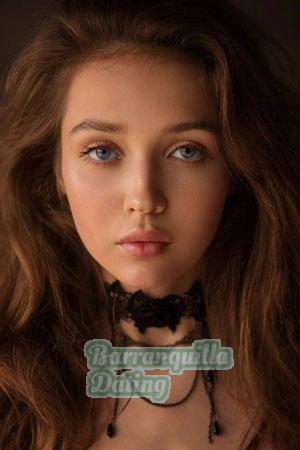 199999 - Aleksandra Age: 24 - Russia