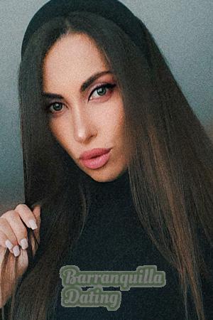 200010 - Ekaterina Age: 32 - Russia