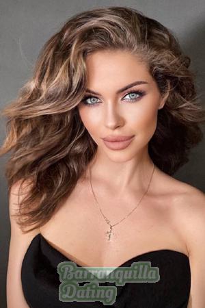 200353 - Elena Age: 27 - Ukraine