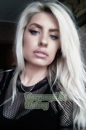 200643 - Svetlana Age: 36 - Russia