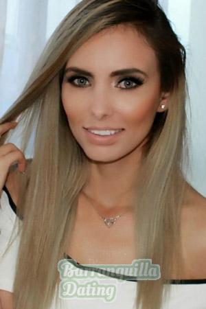 200649 - Catalina Age: 32 - Colombia