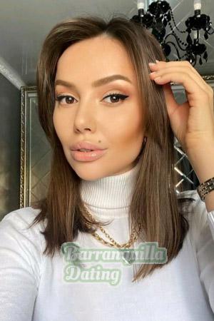 200782 - Elvira Age: 33 - Russia