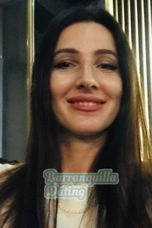 200789 - Alexandra Age: 36 - Russia