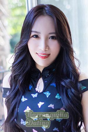 200892 - Lina Age: 26 - China