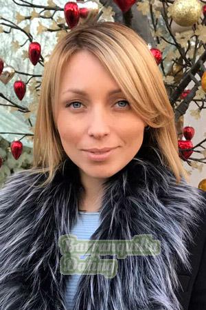 201261 - Daria Age: 41 - Italy