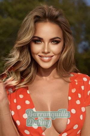 201514 - Anastasia Age: 39 - Russia