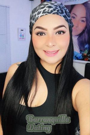 201729 - Sandra Age: 37 - Colombia
