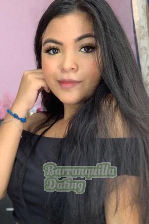 201731 - Laura Age: 21 - Colombia