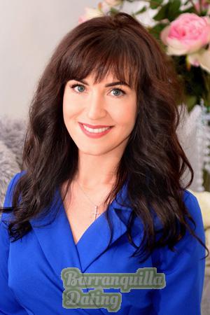 203356 - Alina Age: 36 - Ukraine