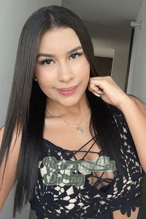 203654 - Juliana Age: 18 - Colombia