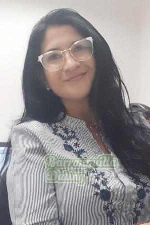 203683 - Karol Age: 37 - Venezuela