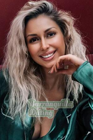 204102 - Elena Age: 28 - Russia