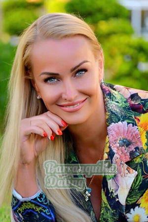 204270 - Oksana Age: 45 - Ukraine