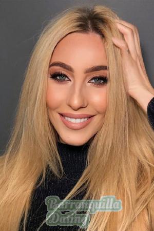 204291 - Ksenia Age: 26 - Ukraine