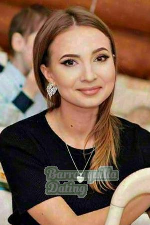 204476 - Yulia Age: 31 - Ukraine