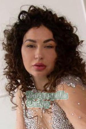 204520 - Ekaterina Age: 30 - Russia