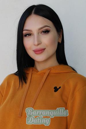 204526 - Eva Age: 19 - Ukraine