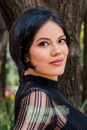 204601 - Sara Age: 30 - Mexico