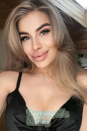 205058 - Anastasia Age: 24 - Russia