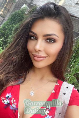 205180 - Olga Age: 24 - Russia