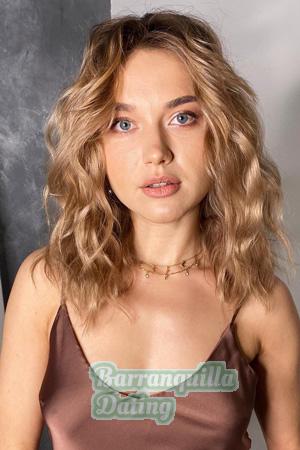 205186 - Ekaterina Age: 30 - Russia