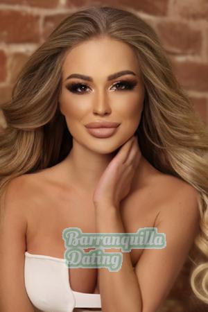 205502 - Leila Age: 26 - Russia