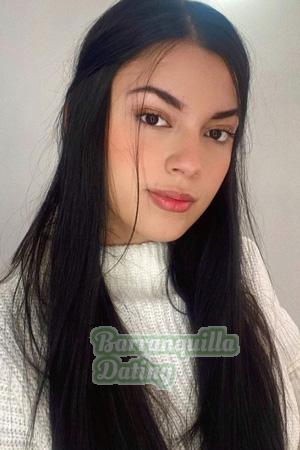 205707 - Diana Age: 22 - Colombia