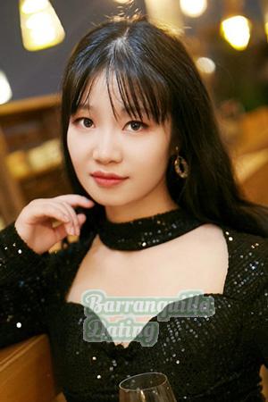 206391 - Yingying Age: 30 - China