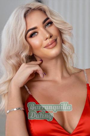 206438 - Elena Age: 21 - Ukraine